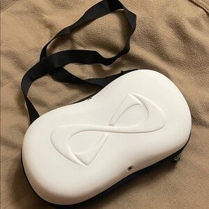 NFINITY Black and White shoe Case with Black Strap